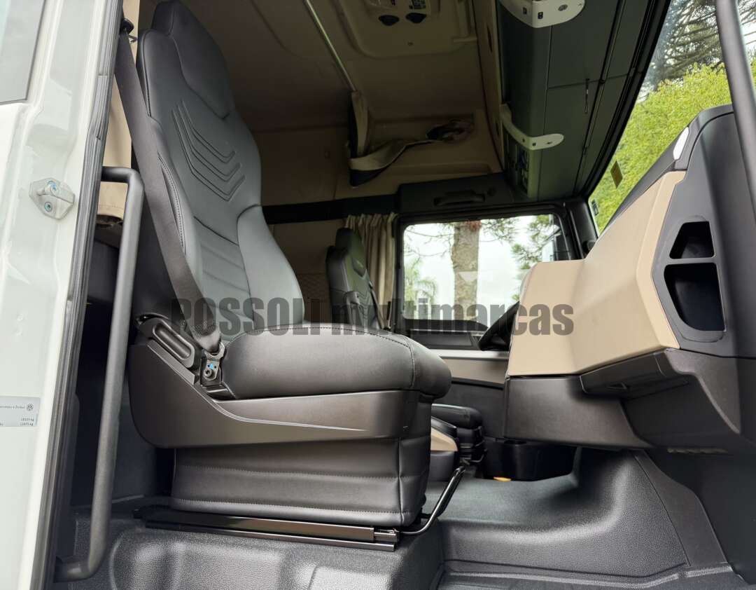 Caminhão VOLKSWAGEN METEOR 29530 Cavalo Mecânico ANO 2023 de Possoli Multimarcas no Paraná