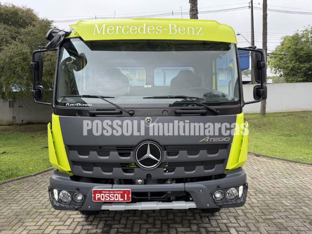 Caminhão MERCEDES BENZ MB 3133 Chassis ANO 2025 de Possoli Multimarcas no Paraná