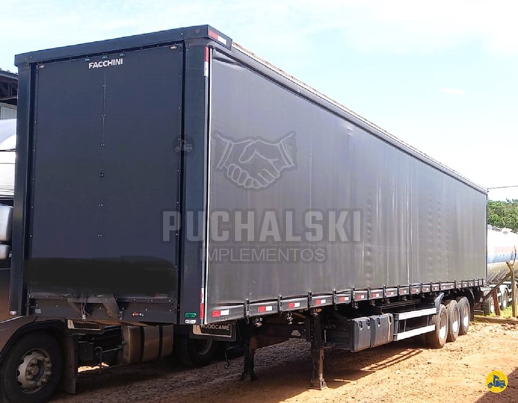Carreta SEMI-REBOQUE BAU SIDER Facchini ANO 2021 3 Eixos de Puchalski Implementos no Paraná