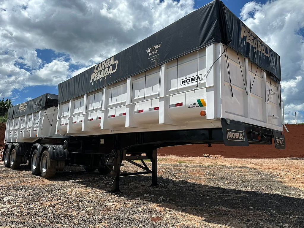 Carreta BITREM CACAMBA Noma ANO 2011 4 Eixos de Puchalski Implementos no Paraná