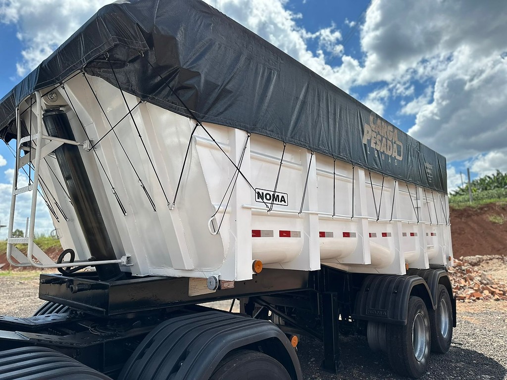 Carreta BITREM CACAMBA Noma ANO 2011 4 Eixos de Puchalski Implementos no Paraná