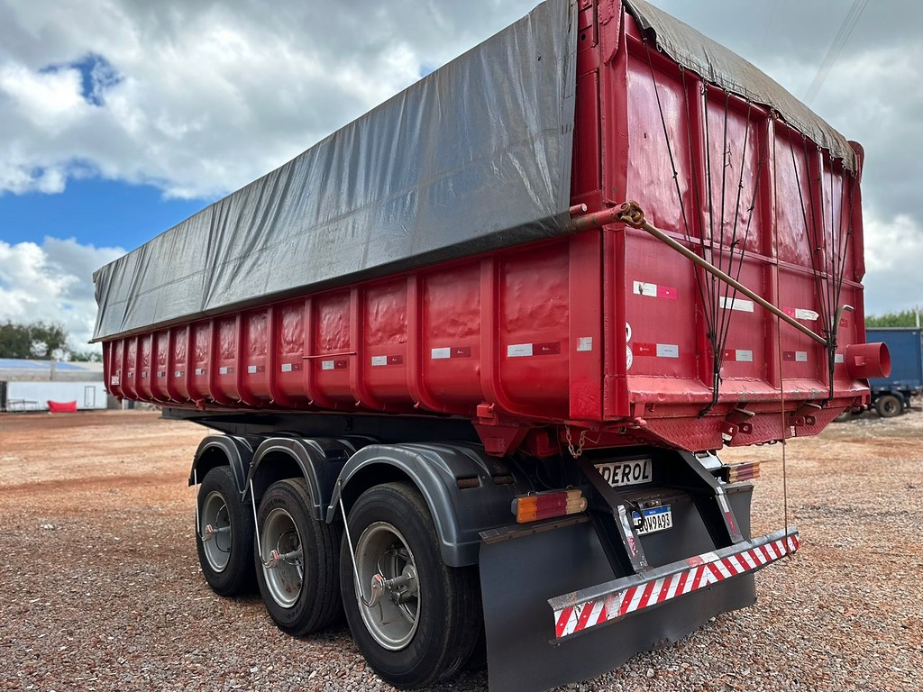 Carreta SEMI-REBOQUE BASCULANTE Iderol ANO 1997 3 Eixos de Puchalski Implementos no Paraná