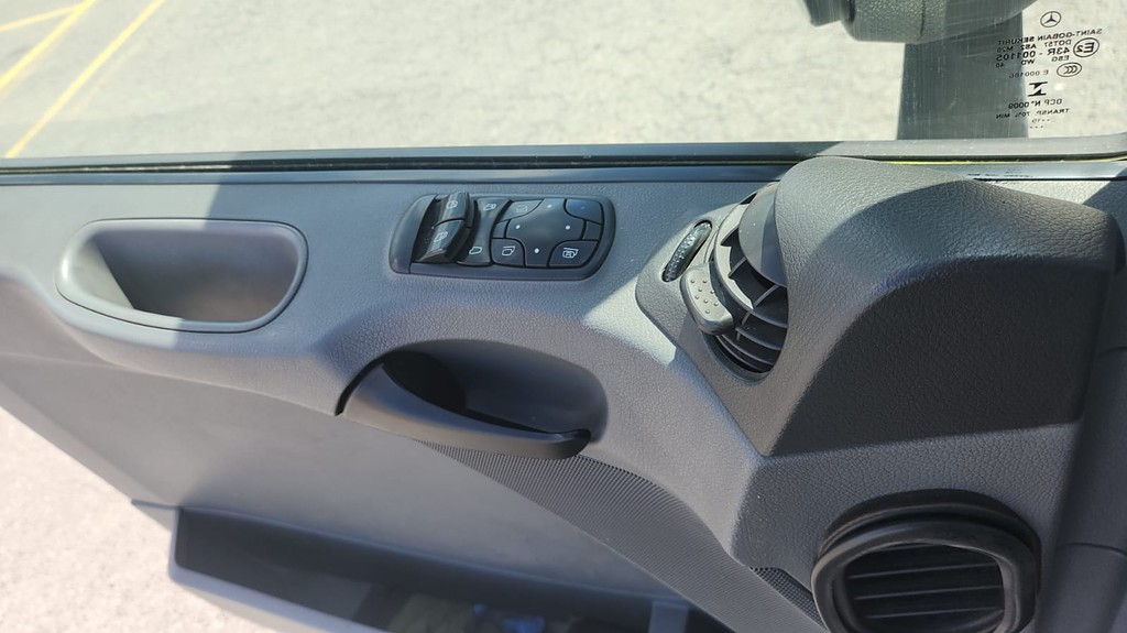 Caminhão MERCEDES BENZ MB 2546 Cavalo Mecânico ANO 2020 de Agricopel Comercio de Derivados de Petróleo LTDA na Santa Catarina