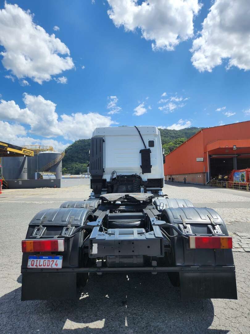 Caminhão IVECO STRALIS 440 Cavalo Mecânico ANO 2016 de Agricopel Comercio de Derivados de Petróleo LTDA na Santa Catarina