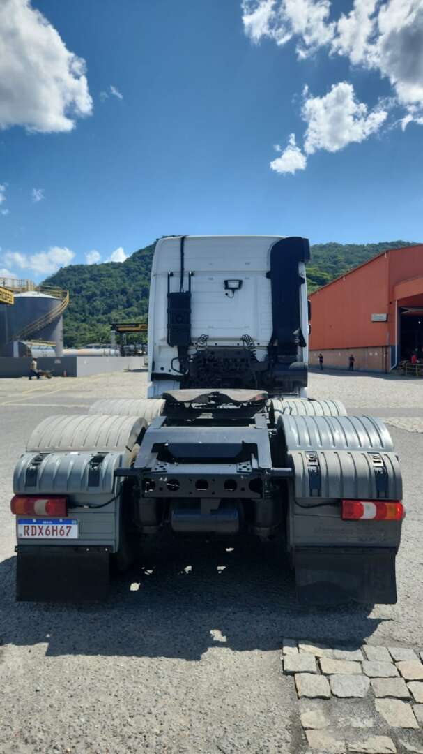 Caminhão MERCEDES BENZ MB 2546 Cavalo Mecânico ANO 2020 de Agricopel Comercio de Derivados de Petróleo LTDA na Santa Catarina