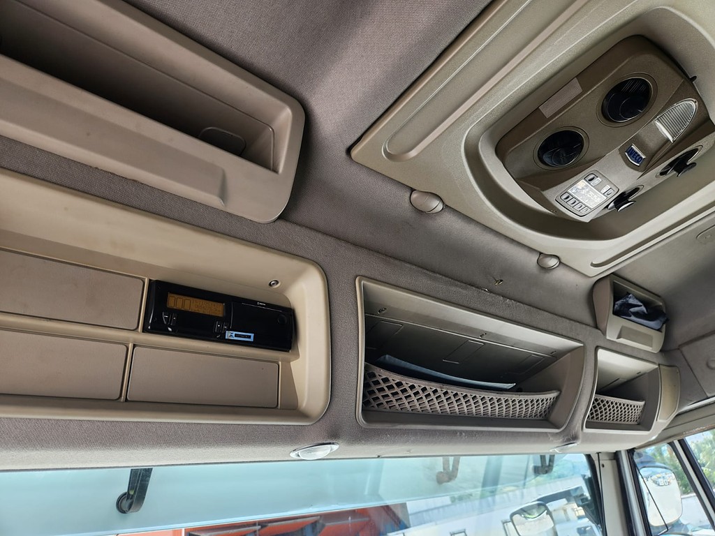 Caminhão IVECO STRALIS 440 Cavalo Mecânico ANO 2016 de Agricopel Comercio de Derivados de Petróleo LTDA na Santa Catarina