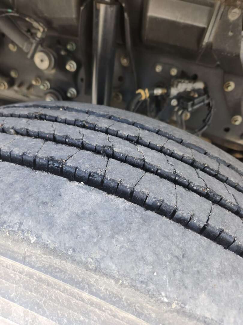 Caminhão MERCEDES BENZ MB 2651 Cavalo Mecânico ANO 2020 de Agricopel Comercio de Derivados de Petróleo LTDA na Santa Catarina