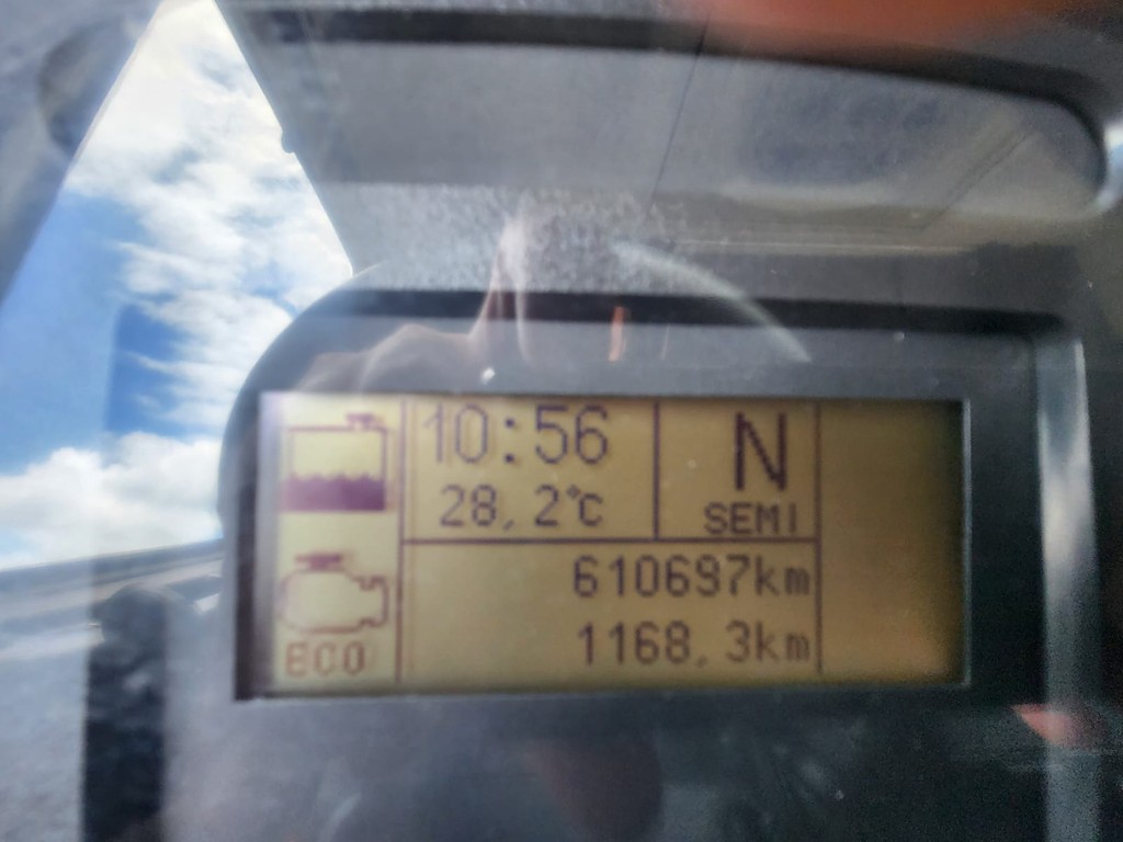 Caminhão IVECO HI WAY 440 Cavalo Mecânico ANO 2016 de Agricopel Comercio de Derivados de Petróleo LTDA na Santa Catarina