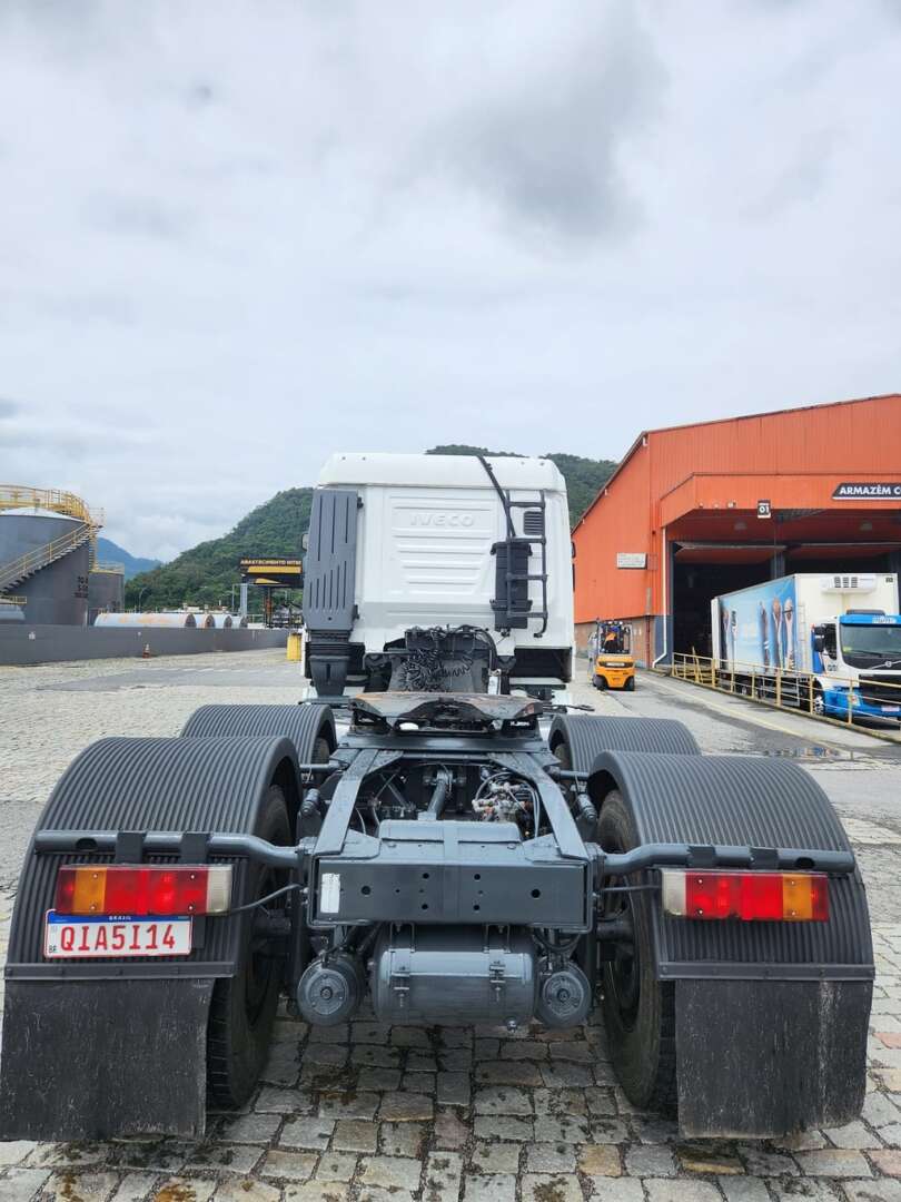 Caminhão IVECO STRALIS 800S48TZ Cavalo Mecânico ANO 2016 de Agricopel Comercio de Derivados de Petróleo LTDA na Santa Catarina