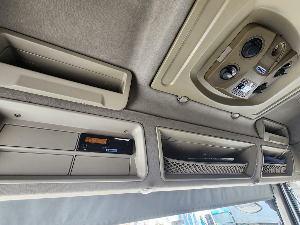 Caminhão IVECO STRALIS 800S48TZ Cavalo Mecânico ANO 2016 de Agricopel Comercio de Derivados de Petróleo LTDA na Santa Catarina