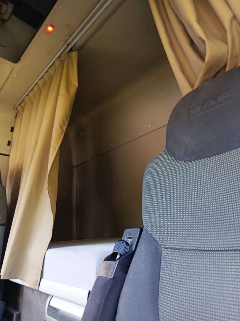 Caminhão DAF XF105 510 Cavalo Mecânico ANO 2016 de Agricopel Comercio de Derivados de Petróleo LTDA na Santa Catarina