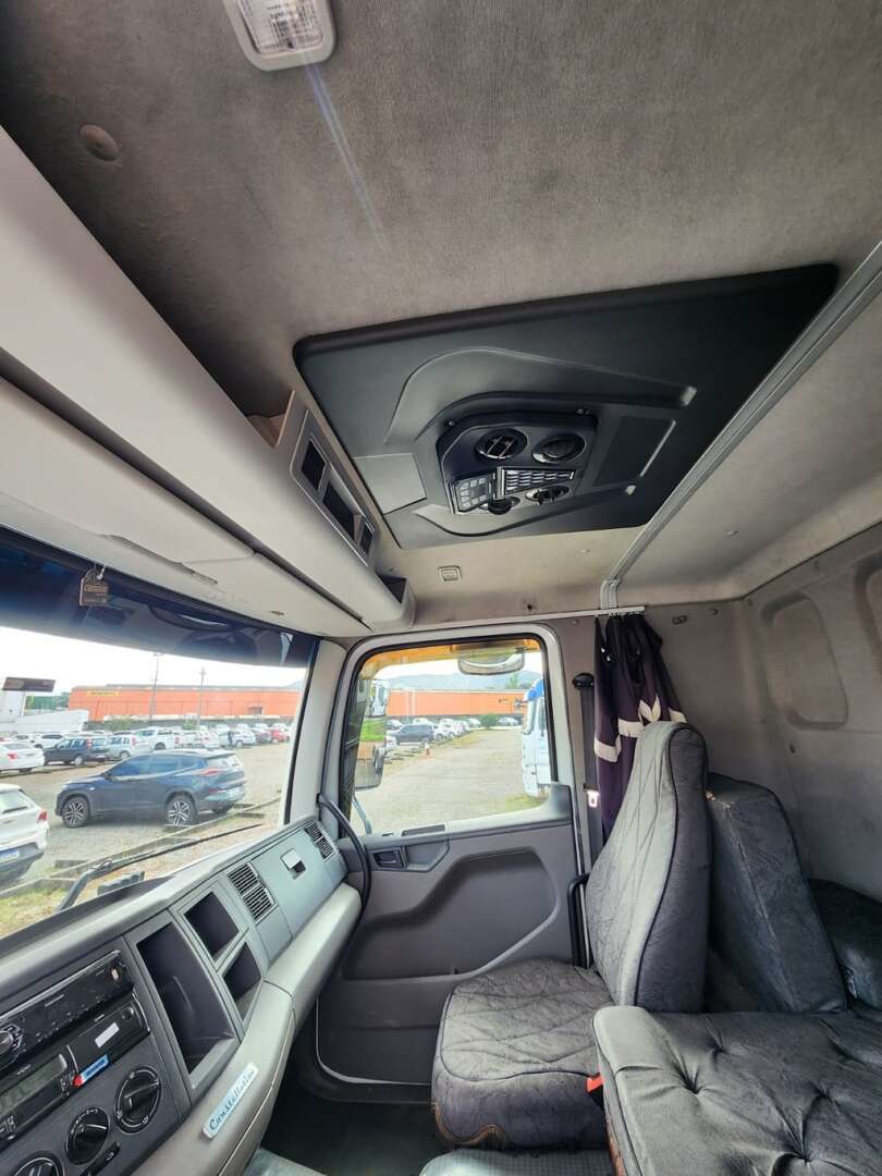 Caminhão VOLKSWAGEN VW 24280 Chassis ANO 2019 de Agricopel Comercio de Derivados de Petróleo LTDA na Santa Catarina