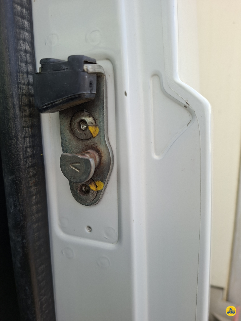 Caminhão VOLKSWAGEN VW 10160 Baú Refrigerado ANO 2018 de LG Caminhões no Paraná