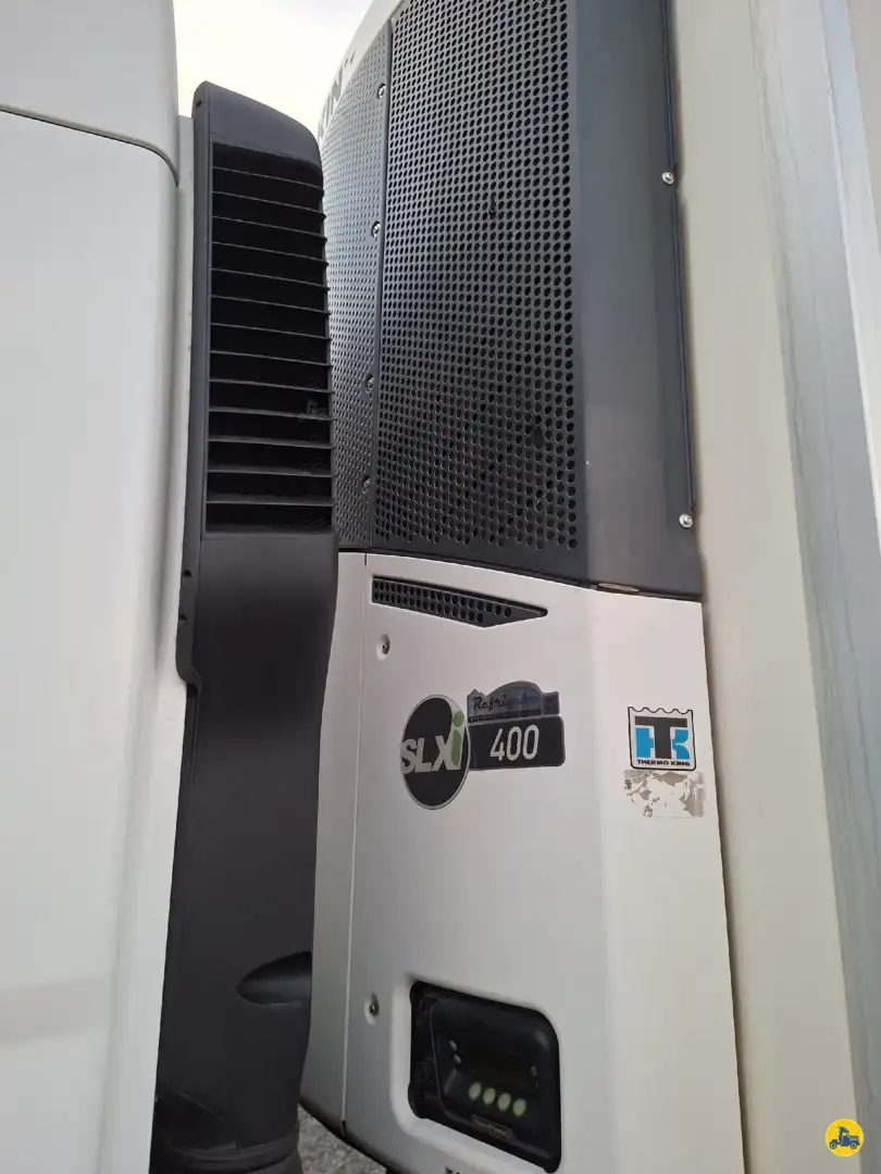 Caminhão VOLKSWAGEN VW 24280 Baú Refrigerado ANO 2022 de LG Caminhões no Paraná