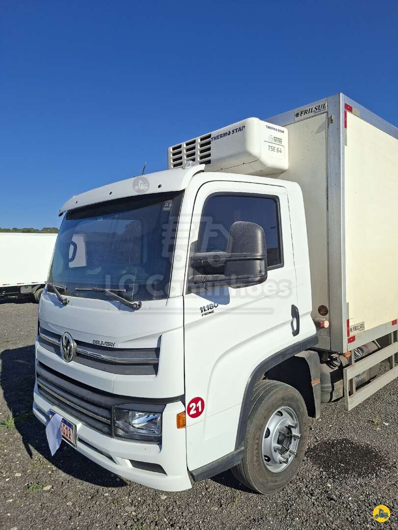 Caminhão VOLKSWAGEN VW 11180 Baú Frigorífico ANO 2022 de LG Caminhões no Paraná