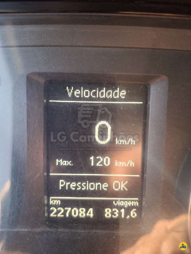 Caminhão VOLKSWAGEN VW 11180 Baú Frigorífico ANO 2022 de LG Caminhões no Paraná