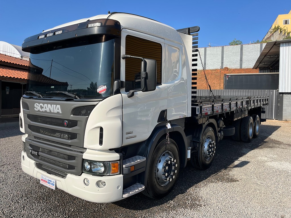 Caminhão SCANIA 310 Carroceria ANO 2013 de Siqueira Caminhões em São Paulo