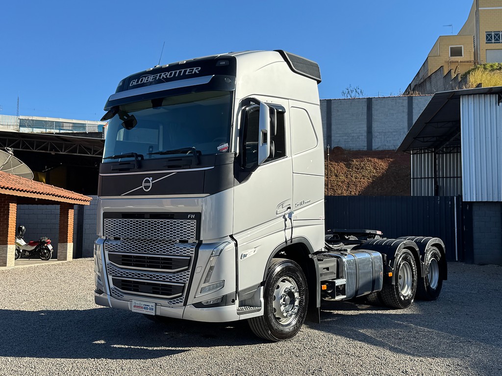 Caminhão VOLVO FH 540 Cavalo Mecânico ANO 2024 de Siqueira Caminhões em São Paulo