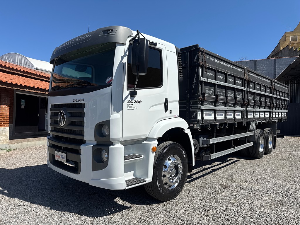 Caminhão VOLKSWAGEN VW 24280 Graneleiro ANO 2023 de Siqueira Caminhões em São Paulo