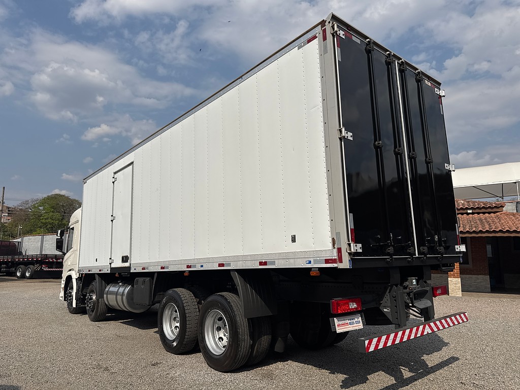 Caminhão SCANIA P360 Aves Vivas ANO 2021 de Siqueira Caminhões em São Paulo