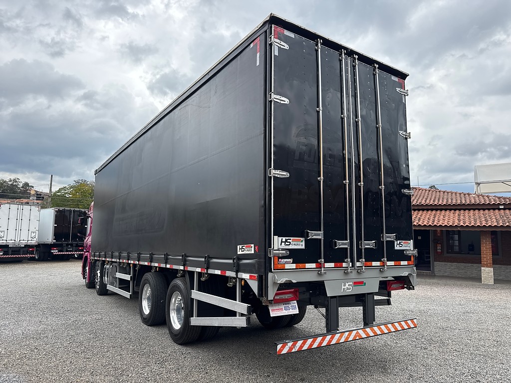 Caminhão SCANIA P360 Baú Sider ANO 2024 de Siqueira Caminhões em São Paulo
