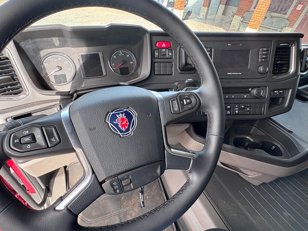 Caminhão SCANIA 450 Cavalo Mecânico ANO 2022 de Siqueira Caminhões em São Paulo