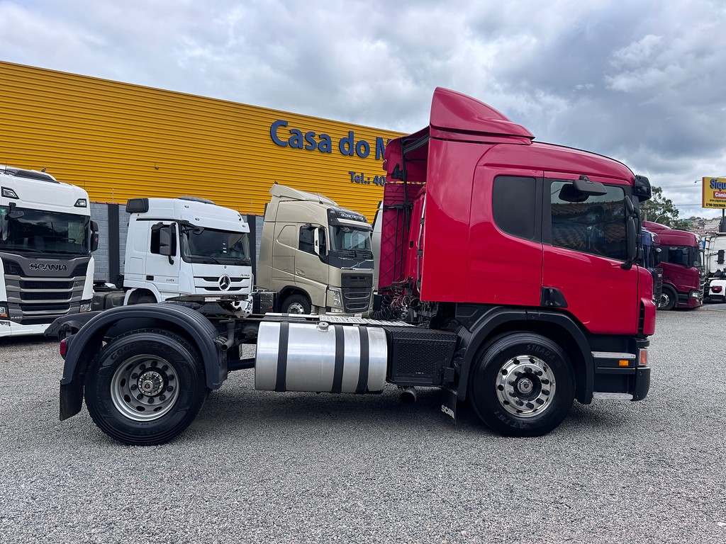 Caminhão SCANIA P340 Cavalo Mecânico ANO 2009 de Siqueira Caminhões em São Paulo