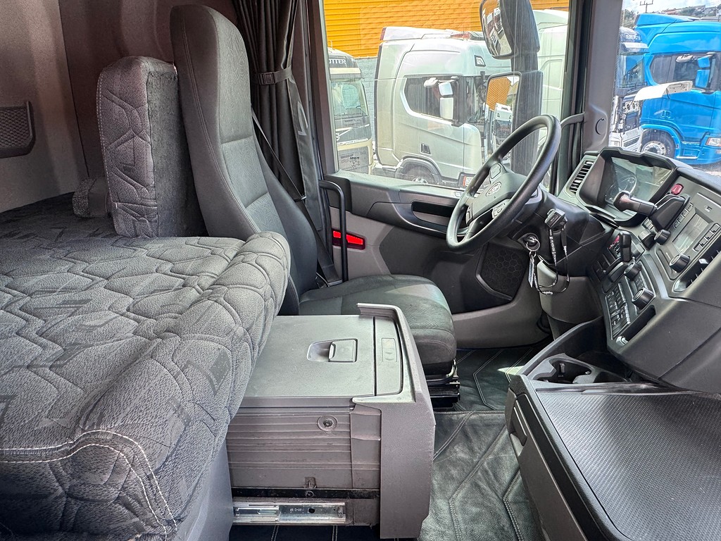 Caminhão SCANIA 450 Cavalo Mecânico ANO 2022 de Siqueira Caminhões em São Paulo