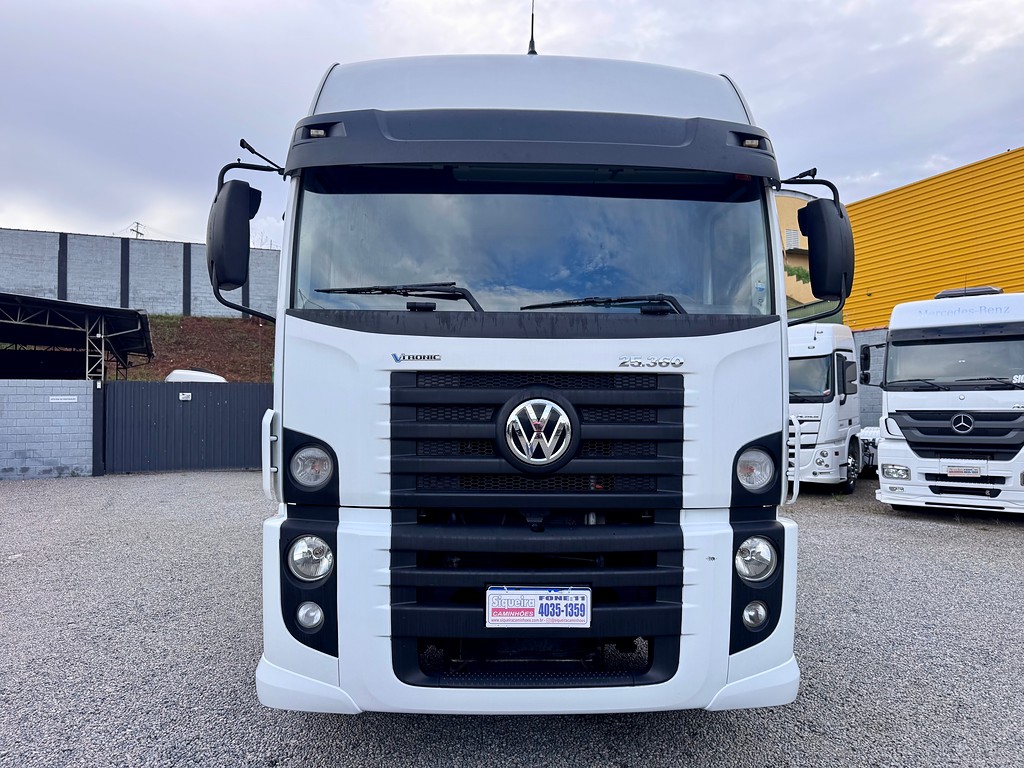 Caminhão VOLKSWAGEN VW 25360 Cavalo Mecânico ANO 2022 de Siqueira Caminhões em São Paulo