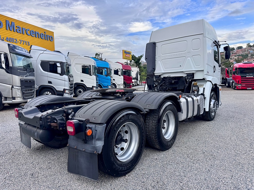 Caminhão VOLKSWAGEN VW 25360 Cavalo Mecânico ANO 2022 de Siqueira Caminhões em São Paulo