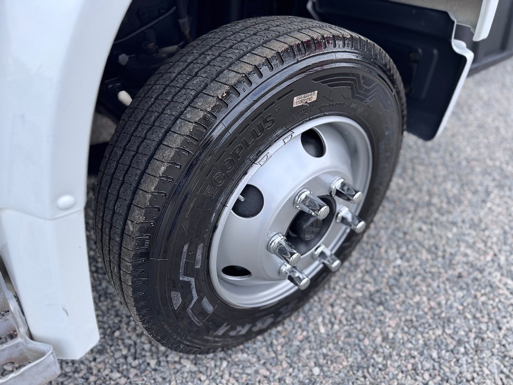 Caminhão VOLKSWAGEN VW 9150 Chassis ANO 2010 de Siqueira Caminhões em São Paulo