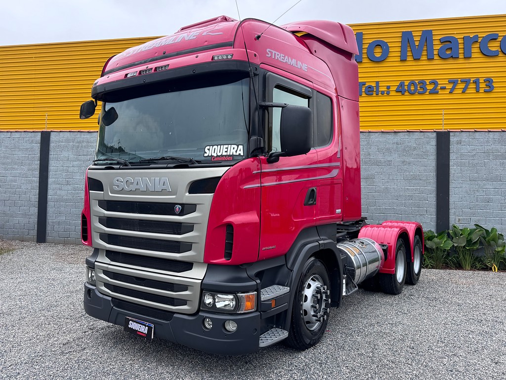 Caminhão SCANIA 440 Cavalo Mecânico ANO 2013 de Siqueira Caminhões em São Paulo