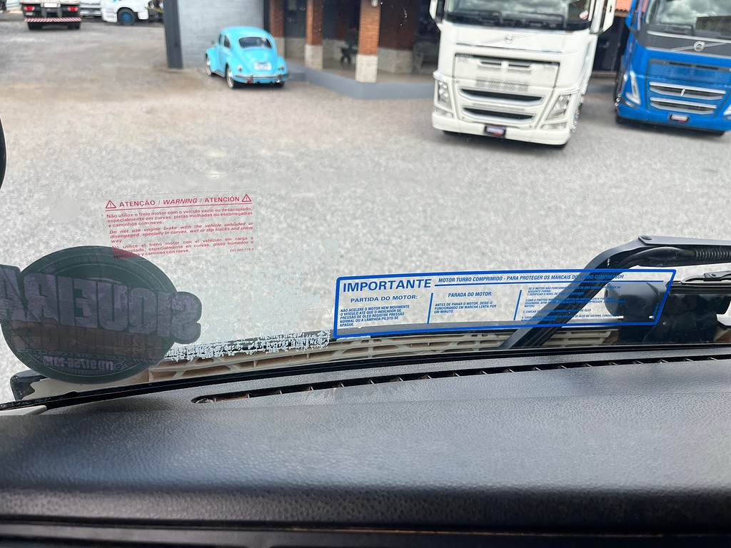 Caminhão VOLKSWAGEN VW 31330 Chassis ANO 2023 de Siqueira Caminhões em São Paulo