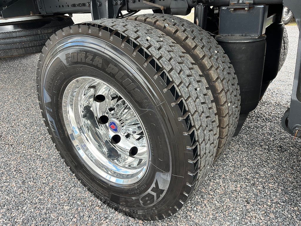 Caminhão SCANIA P360 Carga Seca ANO 2021 de Siqueira Caminhões em São Paulo