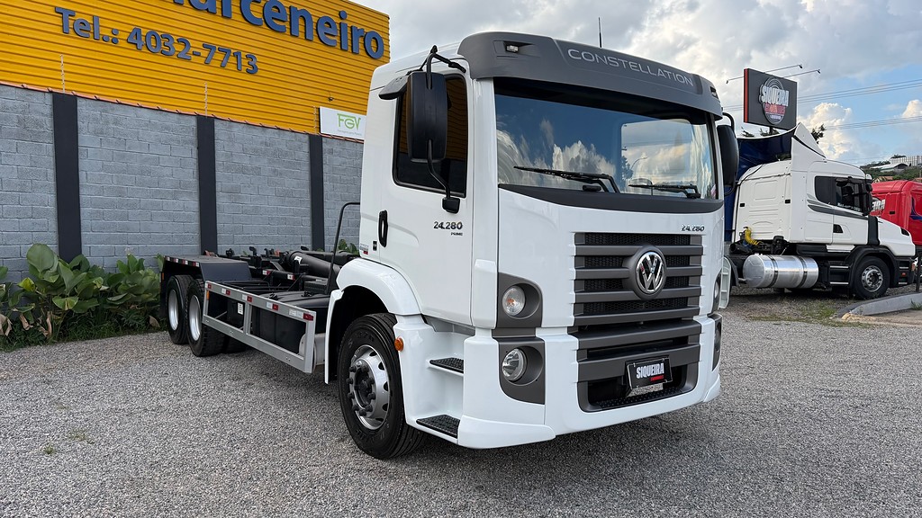Caminhão VOLKSWAGEN VW 24280 Roll on off ANO 2023 de Siqueira Caminhões em São Paulo