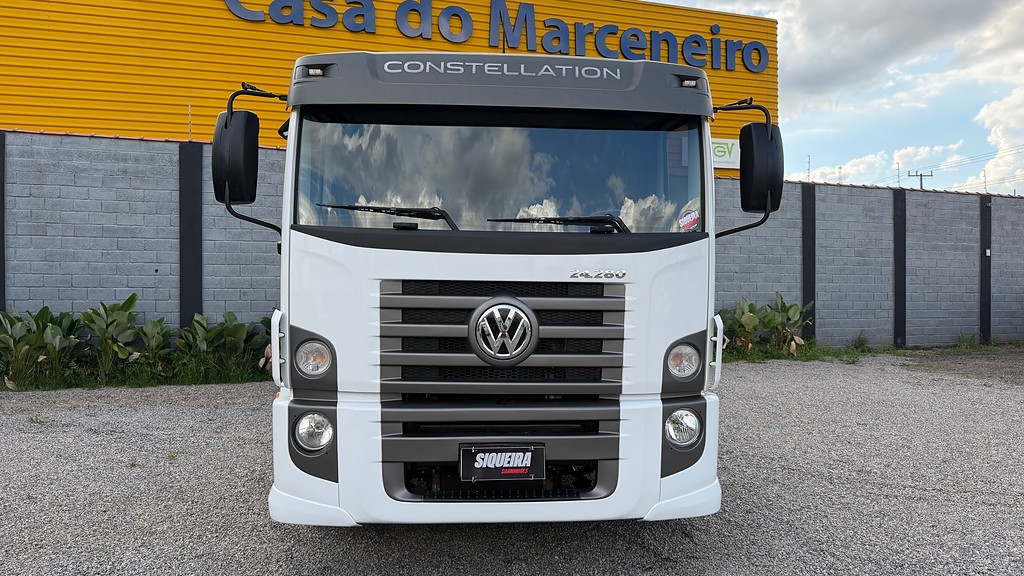 Caminhão VOLKSWAGEN VW 24280 Roll on off ANO 2023 de Siqueira Caminhões em São Paulo