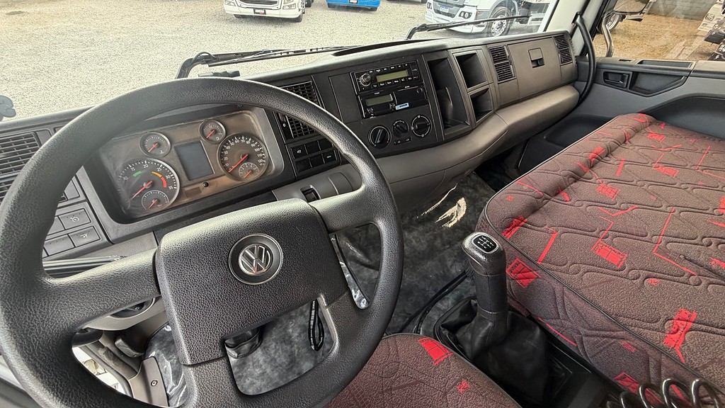 Caminhão VOLKSWAGEN VW 24280 Roll on off ANO 2023 de Siqueira Caminhões em São Paulo