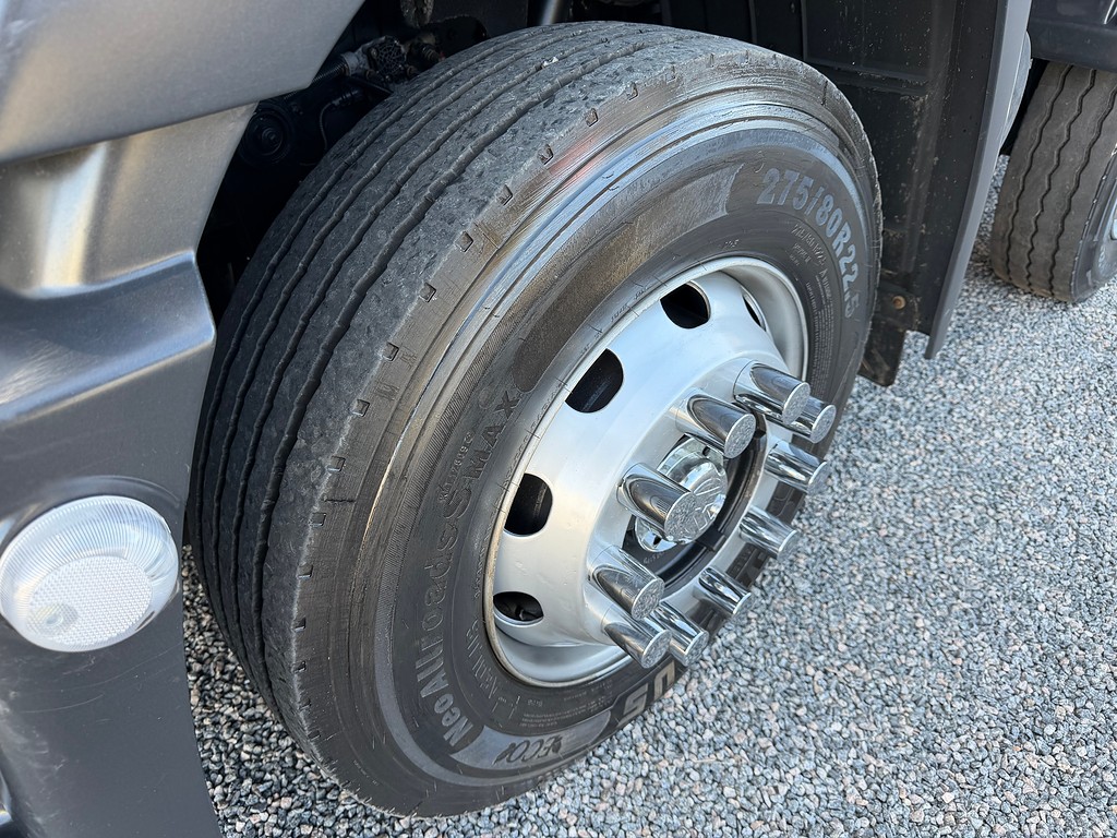 Caminhão VOLKSWAGEN VW 24280 Carga Seca ANO 2015 de Siqueira Caminhões em São Paulo