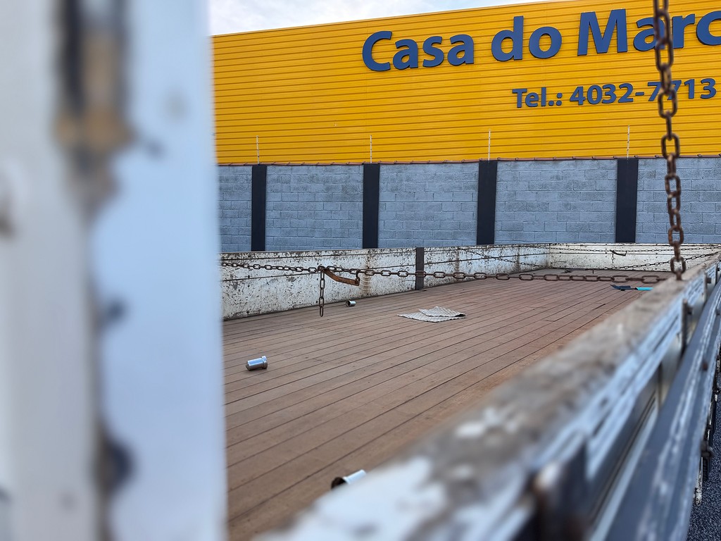 Caminhão VOLKSWAGEN VW 24280 Carga Seca ANO 2015 de Siqueira Caminhões em São Paulo