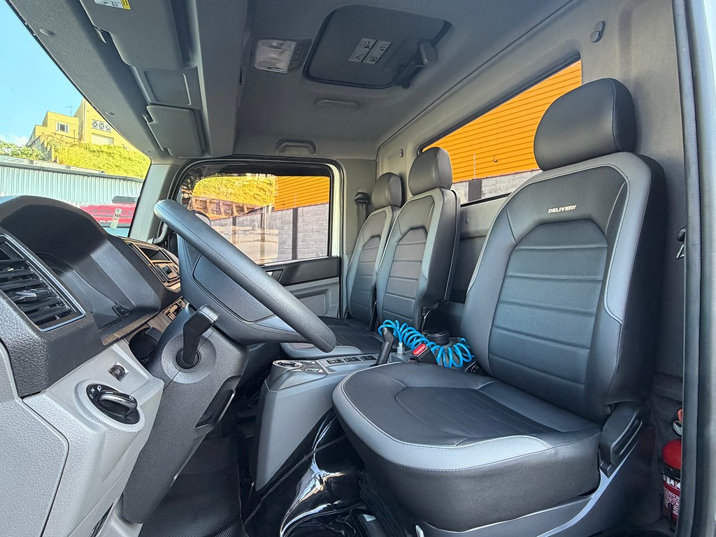 Caminhão VOLKSWAGEN VW 11180 Chassis ANO 2024 de Siqueira Caminhões em São Paulo