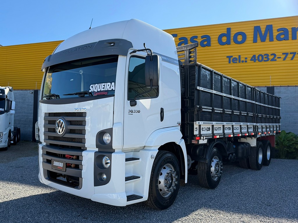 Caminhão VOLKSWAGEN VW 30330 Graneleiro ANO 2022 de Siqueira Caminhões em São Paulo