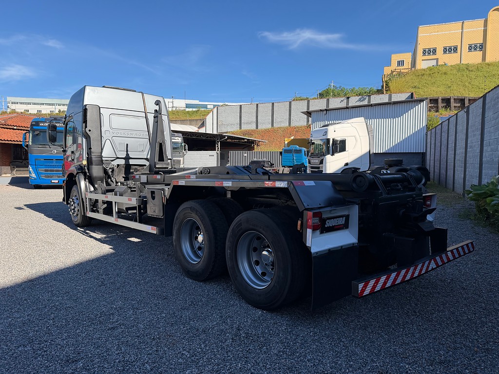 Caminhão VOLKSWAGEN VW 24330 Roll on off ANO 2020 de Siqueira Caminhões em São Paulo