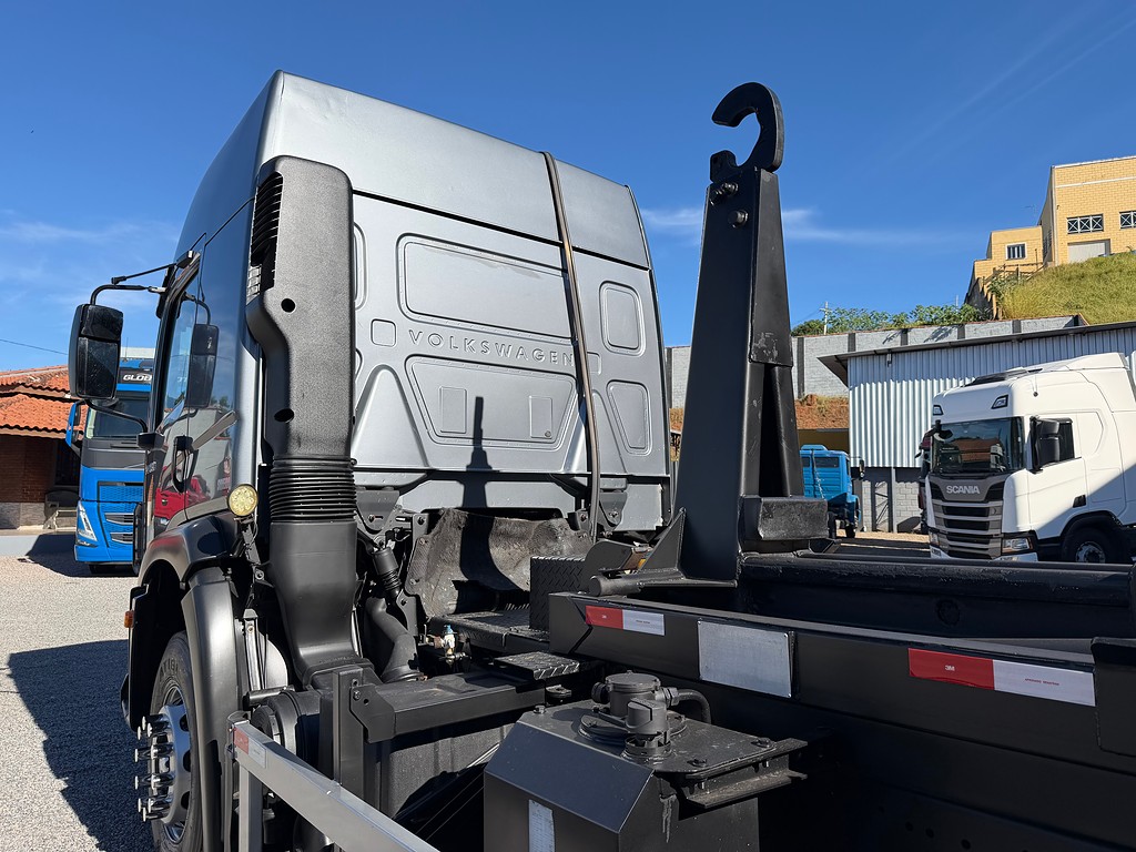 Caminhão VOLKSWAGEN VW 24330 Roll on off ANO 2020 de Siqueira Caminhões em São Paulo