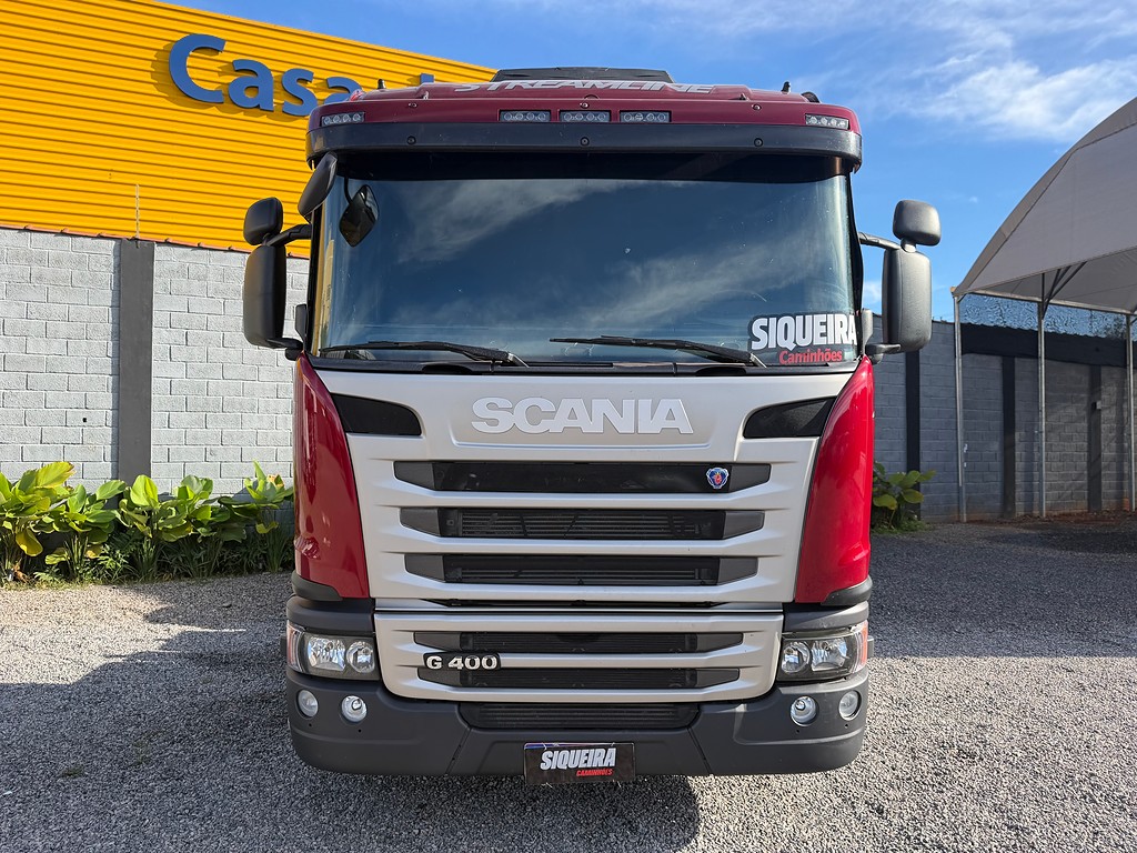 Caminhão SCANIA 400 Cavalo Mecânico ANO 2013 de Siqueira Caminhões em São Paulo