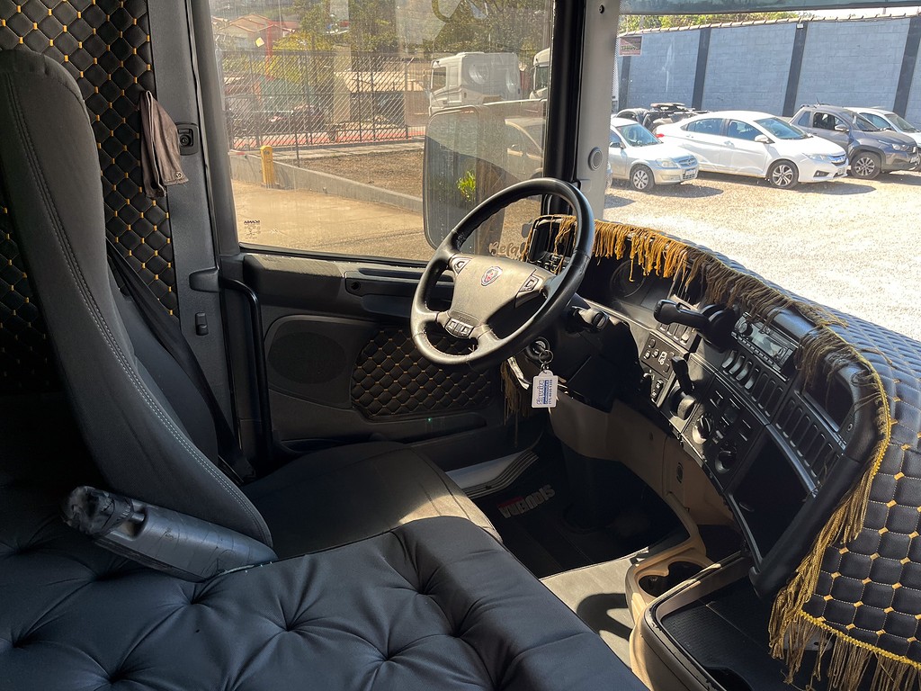 Caminhão SCANIA 440 Aves Vivas ANO 2017 de Siqueira Caminhões em São Paulo