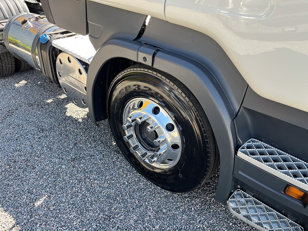 Caminhão SCANIA 440 Aves Vivas ANO 2017 de Siqueira Caminhões em São Paulo