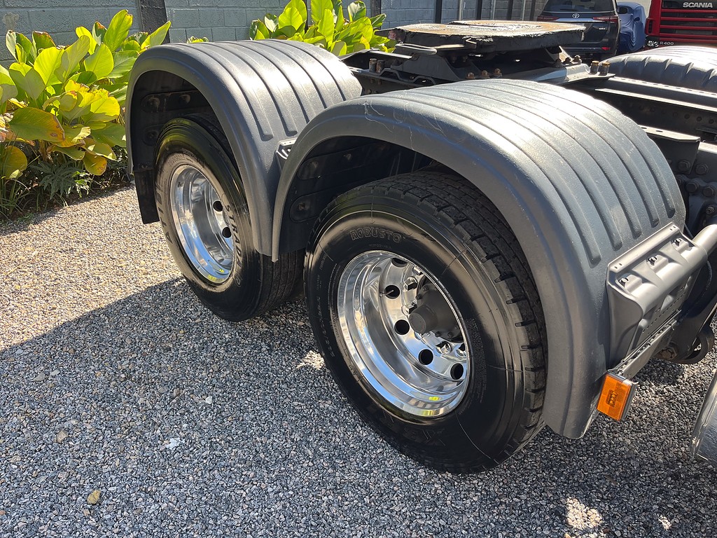 Caminhão SCANIA 440 Aves Vivas ANO 2017 de Siqueira Caminhões em São Paulo