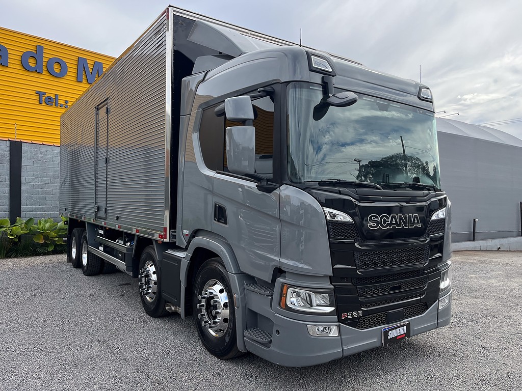 Caminhão SCANIA 320 Baú Furgão ANO 2024 de Siqueira Caminhões em São Paulo