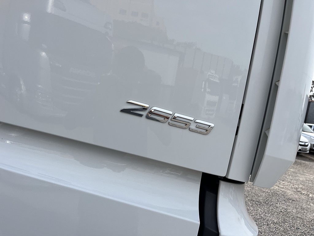 Caminhão MERCEDES BENZ MB 2653 Cavalo Mecânico ANO 2022 de Siqueira Caminhões em São Paulo