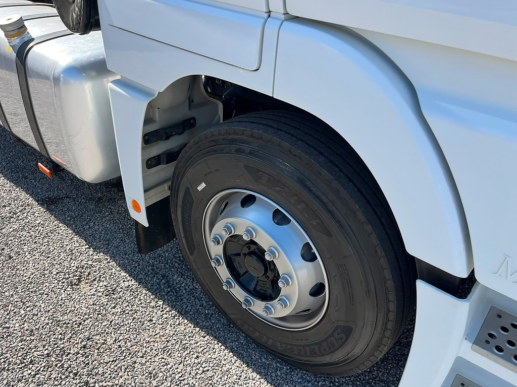Caminhão MERCEDES BENZ MB 2651 Cavalo Mecânico ANO 2020 de Siqueira Caminhões em São Paulo